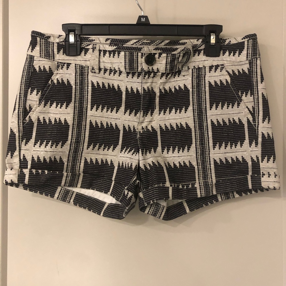 American Eagle Midi Pattern Shorts